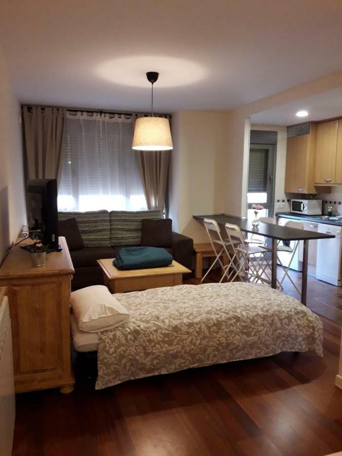 Latas Apartamento En C/ Peroneros מראה חיצוני תמונה